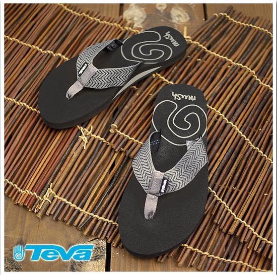 Teva Mush Print 2 – Heren Slippers – Charcoal Grey – Maat 47 (13) | bol.com