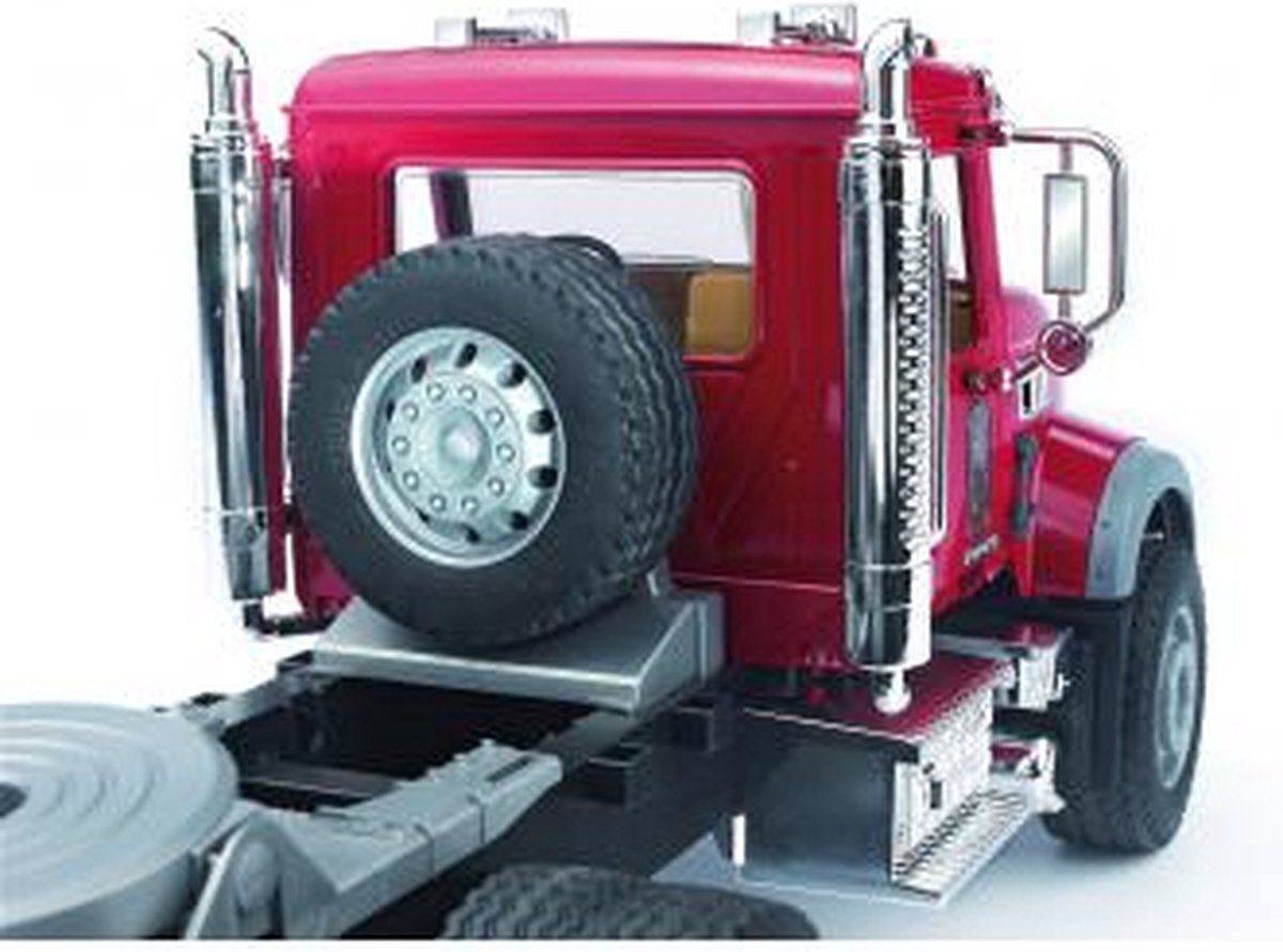 bruder MACK Granite truck met dieplader en JCB 4CX modelvoertuig thumbnail 3