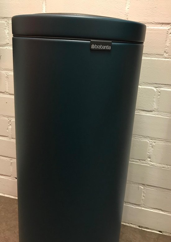 Brabantia Touch Bin BLUE bol