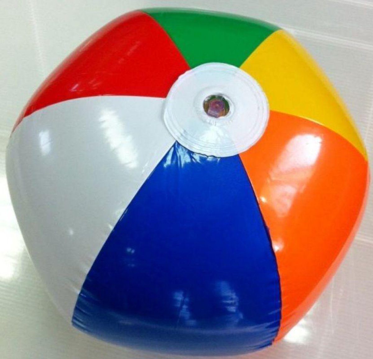 Opblaasbare bal – Strandbal – Waterbal kopen – Plastic bal ...