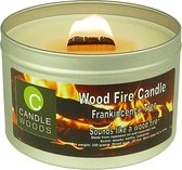 Candle Woods grote knetterende houtvuur geur kaars Frankincence Tree in blik met vensterdeksel en houtlont. Wierook geur.