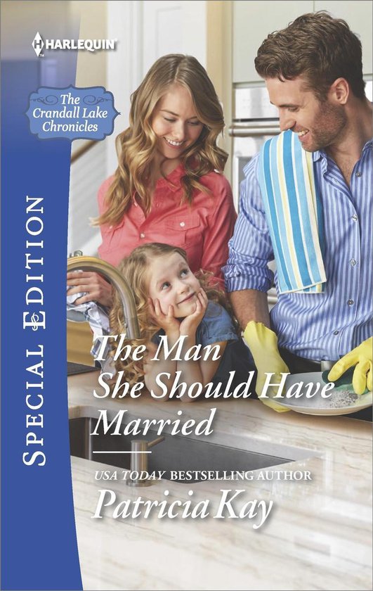 The Crandall Lake Chronicles 3 - The Man She Should Have Mar ... - cover