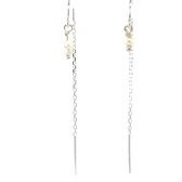 Pat’s Jewels Doortrek oorbellen– Minimalistische oorbellen – Oorketting - Zoetwater Parel hanger - 925 zilver