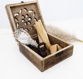 Hakuna Matata Kit® Spiritueel Cadeau - Smudge Box - Palo Santo & Salie Stick - Geschenkdoos - Boeddha Beeldje - Sage - Geurproducten