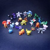 72 pokemon figuren - figuurtjes - pokémon - box - kaarten
