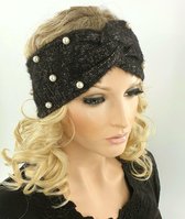 Warme zachte hoofdband haarband met parel versiering van acryl/wol kleur zwart maat one size