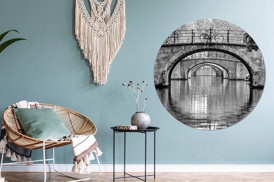 Cercle mural - Cercle mural - Vélo sur les canaux d' Amsterdam - noir et blanc - Aluminium - Dibond - 120x120 cm - Indoor et Outdoor XXL
