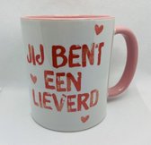 Koffie mok/Mok jij bent een lieverd/Mok met tekst/Roze mok vriendin