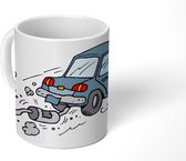 Mok - tekening van een rijdende auto wrak - 350 ML - Beker