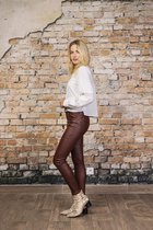 Broek Toxik3 hoge taille lederlook push-up mahonie