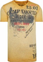 Camp David ® gestreept t-shirt met V-hals en labelprints