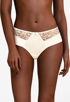Chantelle Short Alto Milk - maat 42-44