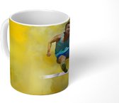 Mok - Een atleet in de gele rook - 350 ML - Beker - Sinterklaas Cadeau - Kerst Cadeautjes - Schoencadeautjes - Uitdeelcadeautjes