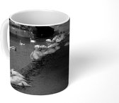Mok - Witte zwanen bij de brug - 350 ML - Beker