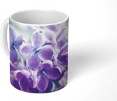 Mok - Close-up van een paarse sering - 350 ML - Beker