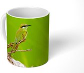Mok - Een dwergbijeneter met een felgroene achtergrond - 350 ML - Beker