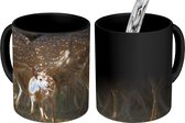 Magische Mok - Foto op Warmte Mokken - Koffiemok - Herten - Licht - Kalf - Magic Mok - Beker - 350 ML - Theemok
