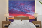 Behang - Fotobehang Lavendelveld onder zonsondergang - Breedte 260 cm x hoogte 260 cm