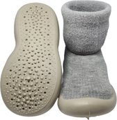 Antislip - Baby Schoentjes Voor Binnen en Buiten - Slofjes - Flexibele Zool - Maat 21/22 - Kleur Grijs - Uil- Eerste Loopschoentjes