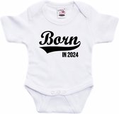 Born in 2024 tekst baby rompertje wit babys - Kraamcadeau/ zwangerschapsaankondiging - 2024 geboren cadeau 92 (18-24 maanden)