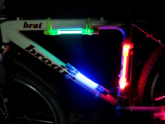 Frons Afwijzen Verstikken Benson Fiets Frame Verlichting Bike Lightning - Groen (Inclusief  Batterijen) | bol.com