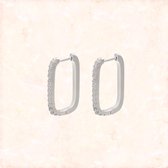 Jobo By JET - Ovalen oorbellen - Diamantjes - Big - Zilver - diamantjes oorringen