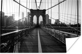 Poster Brooklyn Bridge in New York tijdens zonsondergang - zwart wit - 120x80 cm