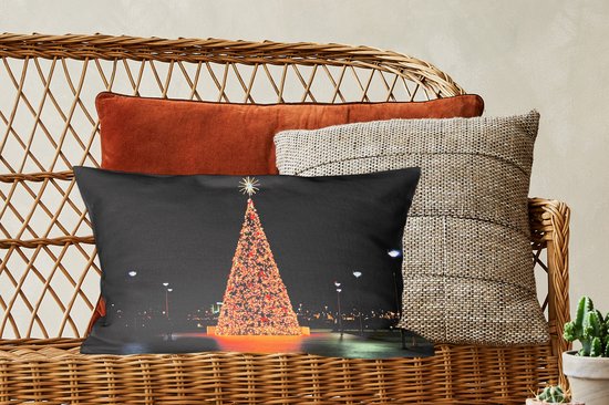 Sierkussens - Kussentjes Woonkamer - 50x30 cm - Een enorme kerstboom in de Verenigde Staten - Kerstversiering - Kerstdecoratie voor binnen - Woonkamer
