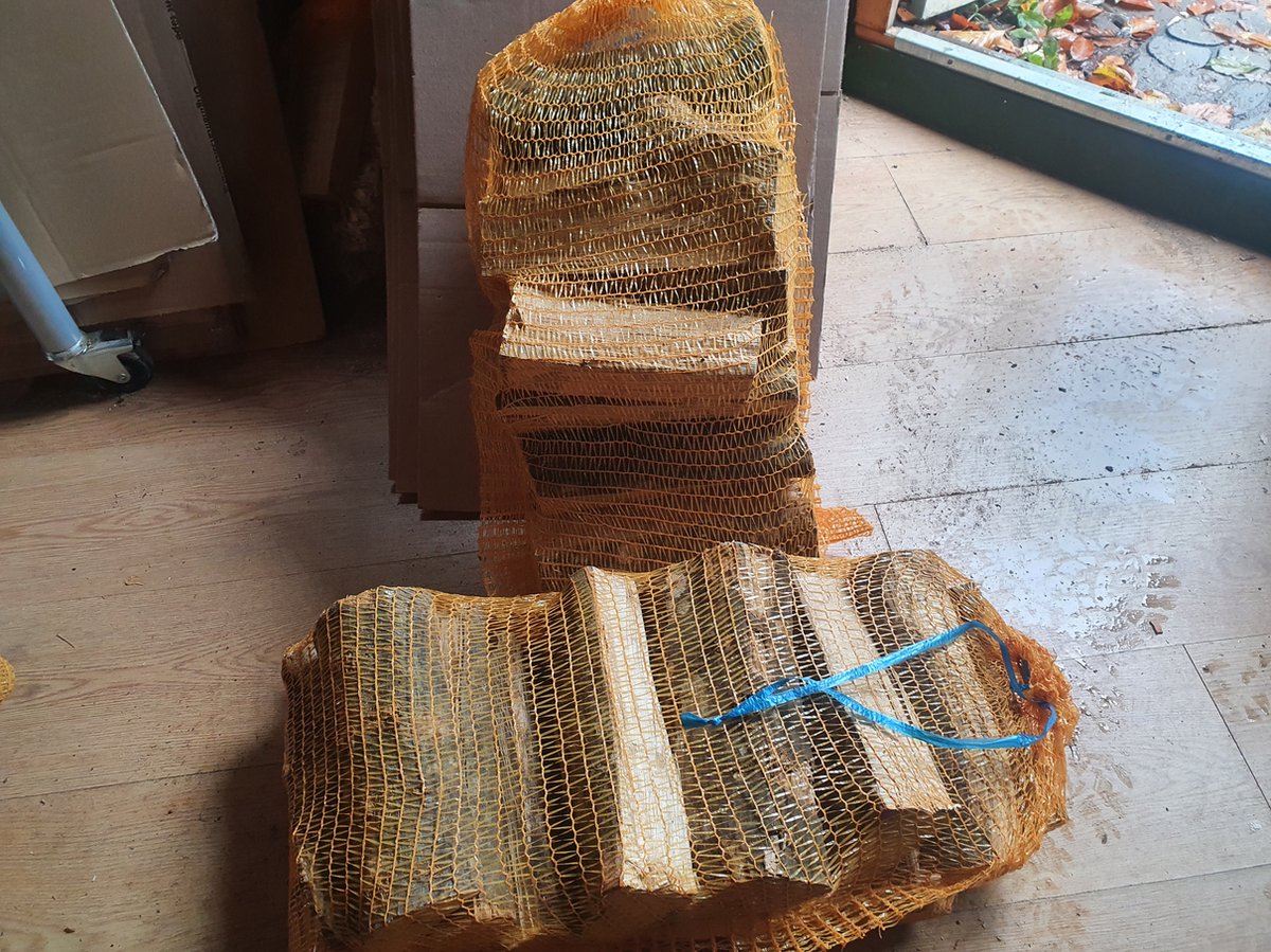 Mix oven gedroogd haardhout 7.5 kg Eik en beuk