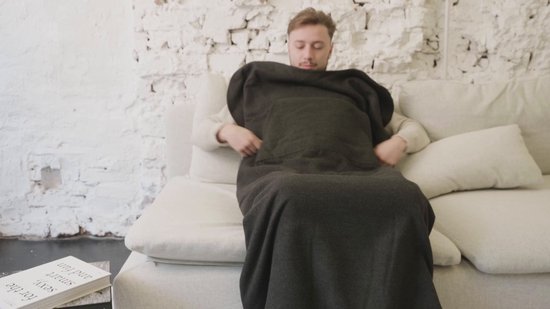 Dekking willekeurig Erge, ernstige Belieff® (M) Cozy deken met voetenzak en handzakken - Multifunctionele deken  -... | bol.com