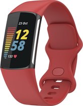 Luxe Siliconen Armband Bandje Geschikt Voor Fitbit Charge 5 Activity Tracker - Sportband Armband Polsband Strap - Horloge Band - Watchband - Wristband - Vervang Horlogeband - Small - Rood