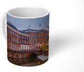 Mok - Koffiemok - Stadhuis - Utrecht - Water - Mokken - 350 ML - Beker - Koffiemokken - Theemok