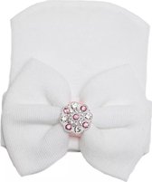 Newborn babymuts wit met steentjes.