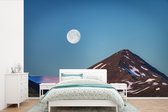 Vinyle peinture murale Papier peint photo - Une presque pleine lune sur le glacier Hofsjökull largeur 390 cm x hauteur 260 cm - photo impression sur fond d' écran (disponible en 7 tailles)