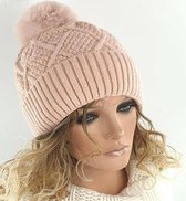 Gevoerde wollen wintermuts dames met afneembare pompon kleur zalm roze maat one size