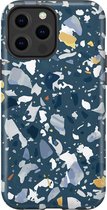 Apple iPhone 13 Pro Max Telefoonhoesje - Extra Stevig Hoesje - 2 lagen bescherming - Met Marmerprint - Terrazzo - Donkerblauw