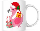 Kerst Mok: Christmas Flamingo with gifts | Kerst Decoratie | Kerst Versiering | Grappige Cadeaus | Koffiemok | Koffiebeker | Theemok | Theebeker