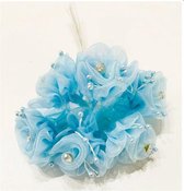 2X Bundeltje met 6 prachtige organza roosjes met strass steentjes licht blauw - DIY - naaien - knutselen - roos - organza - bloem
