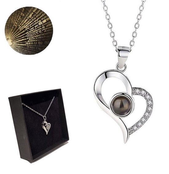 GreatGift® - Zilverkleurig Special Diamanten Hartjes ketting - Ik Hou Van Je Ketting - Magische ketting - 100 talen ketting - Cadeautip - In luxe geschenkverpakking