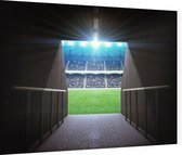 Voetbalstadion spelerstunnel - Foto op Dibond - 80 x 60 cm