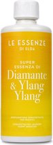 Fles 'Diamante & Ylang Ylang' wasparfum van Le Essenze di Elda, 500ml, met gele etikettering.