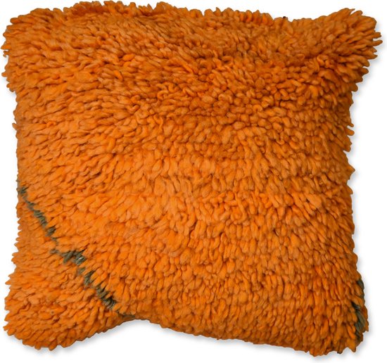 Poufs&Pillows Fluffy oranje kussen - Handgemaakt en uniek - 45x45 cm - Marokkaans kussen