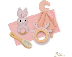 Baby cadeau 5 stuks - Hawsaz.nl cadeau - Gepersonaliseerde kraamcadeau voor jongens en meisjes - Rammelaar - Bijtring - Knuffeldoekje - Houten borstel met naam - Kraamcadeaus - Babygifts - Geboorte cadeau - Cadeau met naam - Unisex - Babypakket