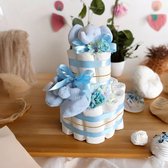 Gâteau de couches - bleu - chaussettes - hochet ours - pampers