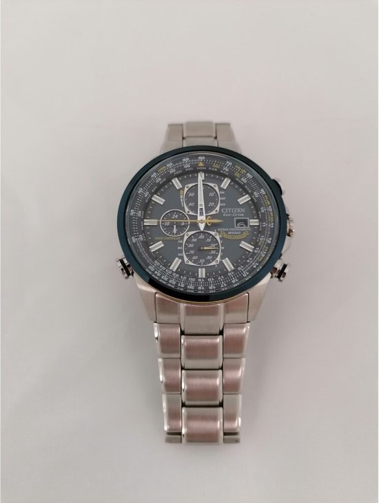Đồng Hồ Nam Citizen Eco-Drive AT8020-54L màu xanh