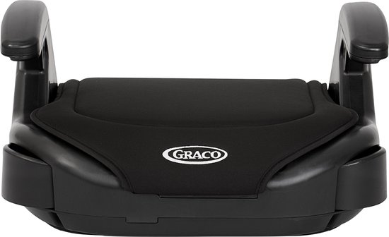 Zwarte autostoelverhoger met Graco logo, armleuningen en bekerhouders aan de zijkant.