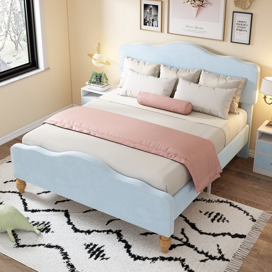 Sweiko Modern design gestoffeerd bed in Europese stijl, volwassen bed, jeugdbed, met golvend hoofd- en voetbord, tweepersoonsbed met houten lattenboden, fluweel, Blauw (140x200cm)