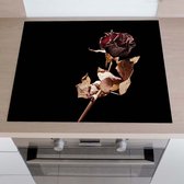 Inductiebeschermer gedroogde rode roos | 57.6 x 51.6 cm | Keukendecoratie | Bescherm mat | Inductie afdekplaat