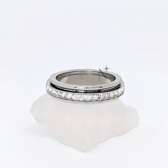 Luminora Elevate Ring Zilver - Fidget Ring Diamanten - Anxiety Ring - Stress Ring - Anti Stress Ring - Spinner Ring - Spinning Ring - Draai Ring - Maat 57 | ⌀ 18.2 - Wellness Sieraden