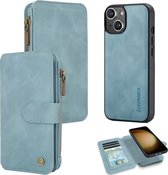 Casemania Hoesje Geschikt voor Apple iPhone 15 Plus - Aqua Blue - 2 in 1 Magnetic Book Case met Rits